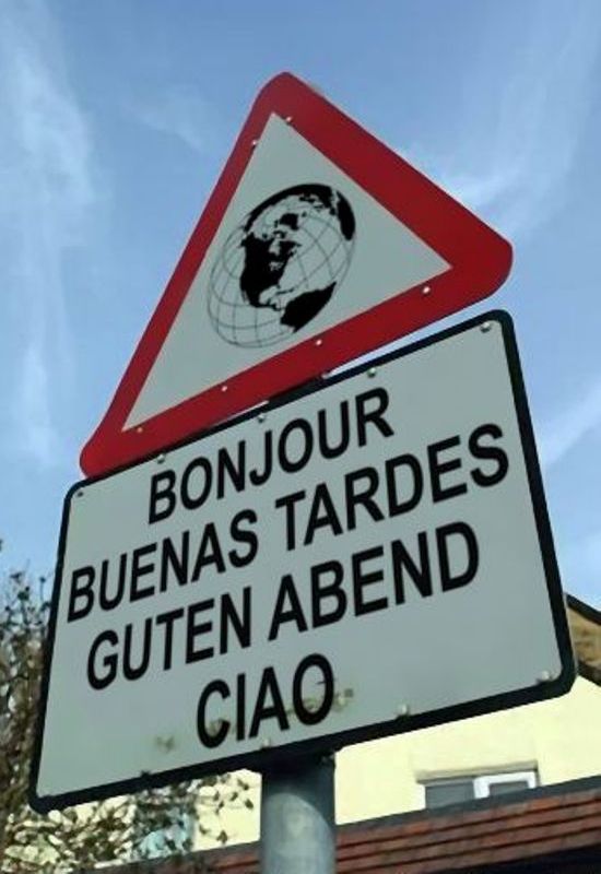 Bonjour, Buenas tardes, Guten abend, & Ciao